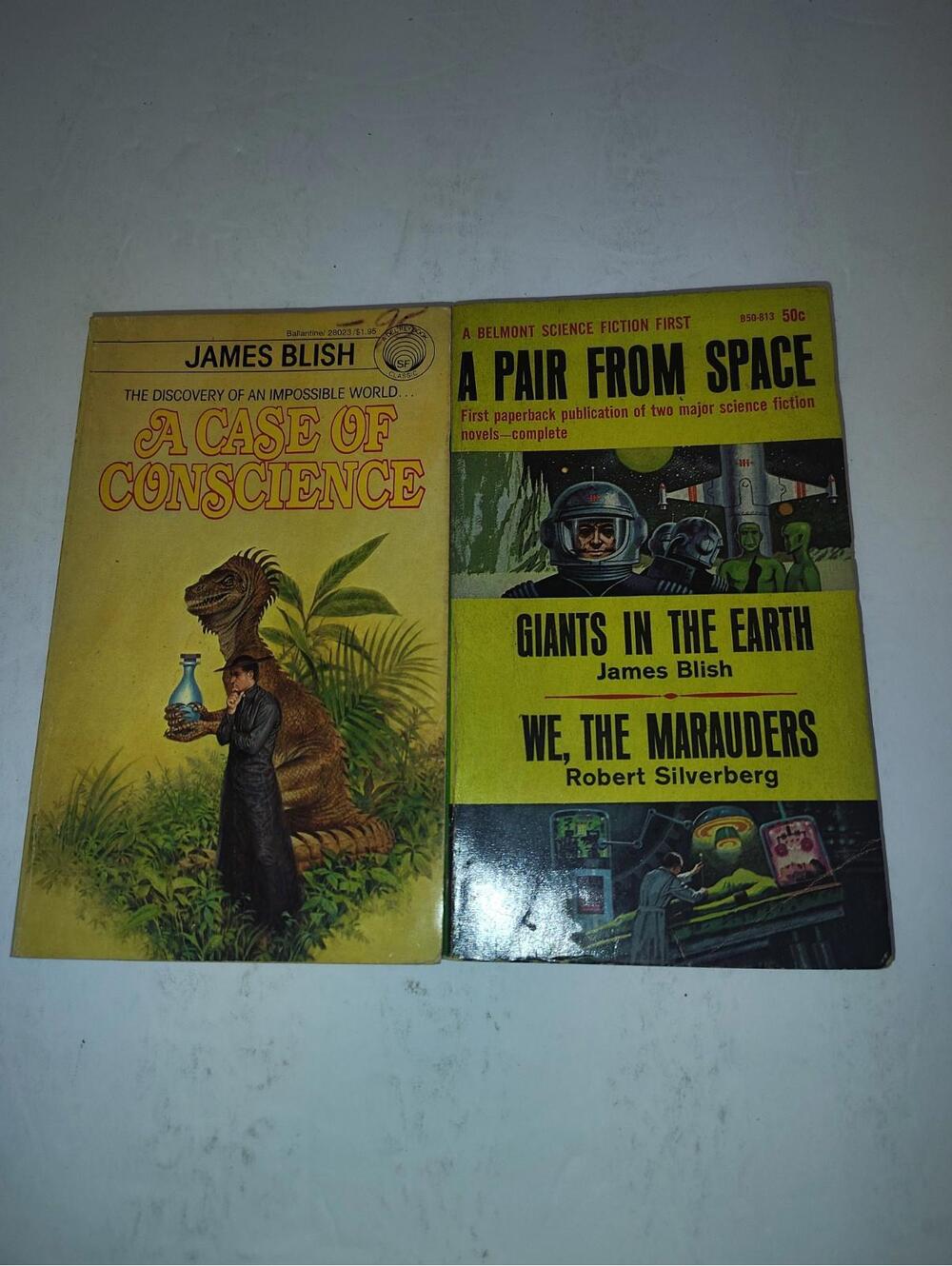 Vintage Sci-Fi Lot James Blish A Case of Conscience + A Pair From Space Belmont
